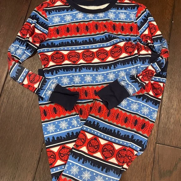 Gap. Marvel. Spider-Man matching pajama set. Never worn. - Picture 2 of 4
